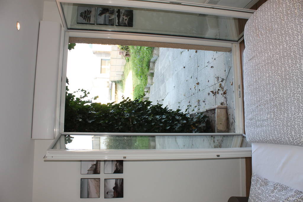 La chambre 1 côté jardin