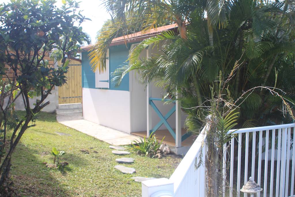Chalet Mabuya