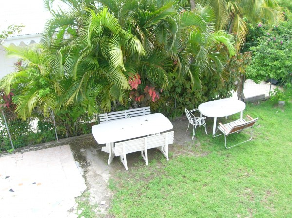 coin jardin possible pour repas en plein air