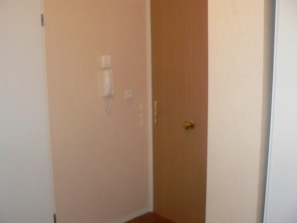ENTREE, avec un interphone