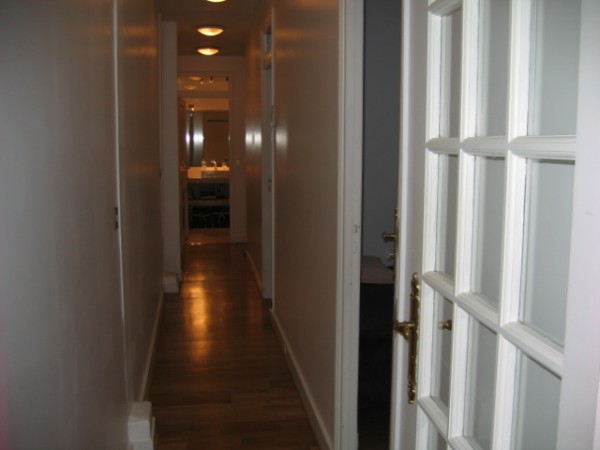 La couloir distribuant les chambres