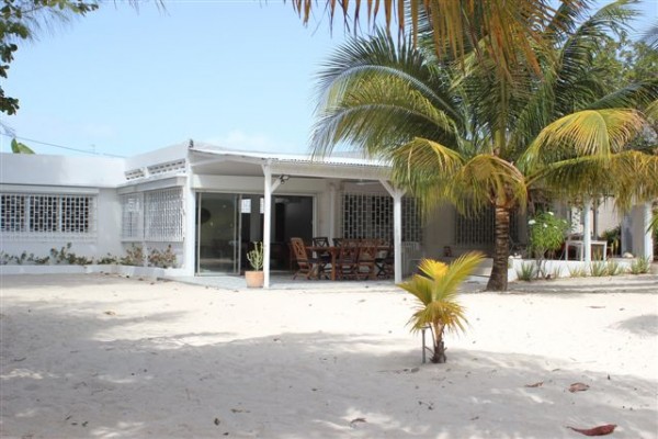 Villa et terrain 2000 M² de sable blanc