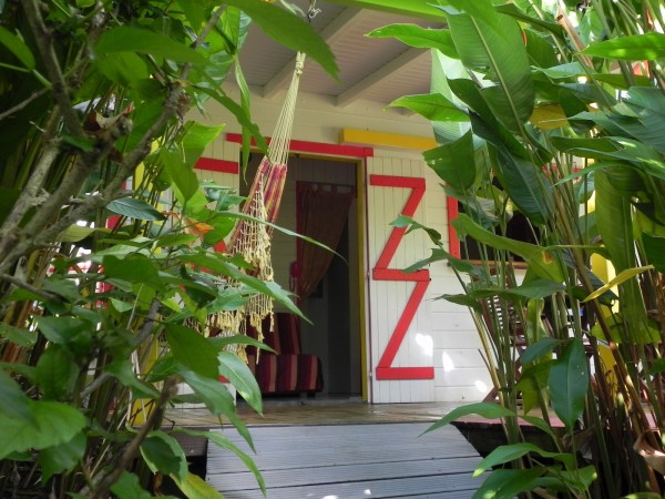 Entrée d'un bungalow 2/4