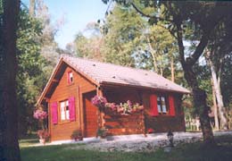 Vue du chalet depuis l'extérieur