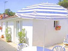 Maison, jardin 600 m2, proche plage, casino et centre ville.