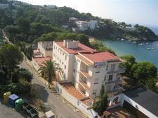 Rosas, Almadrava, face à la plage sans routes à traverser.