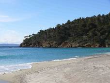 Pramousquier, joli studio en bord de mer.