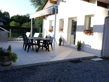 Appartement T2 climatisé, classé *entre lac et océan. 