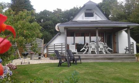 Maison bois, confort, calme, mer et campagne.