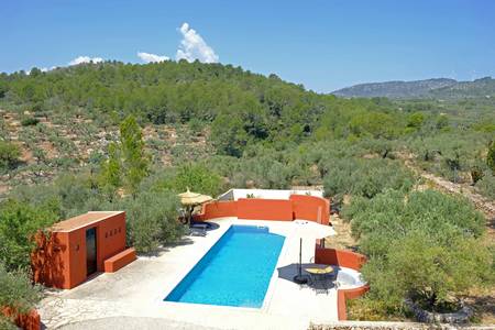 Gîte de charme avec piscine.
