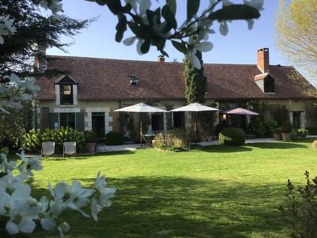 Gîte de charme en Sologne, entre châteaux et Zoo-Parc de Beauval.