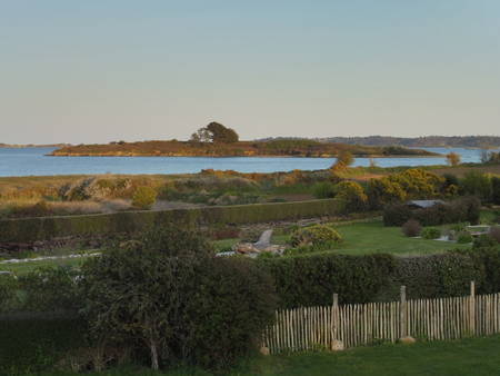Bord de mer : Paradis pour deux avec vue exceptionnelle.