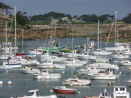 Studio en location sur le port de Ploumanac'h en Perros-Guirec.