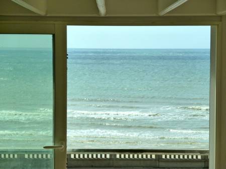 Face à la mer, à Stella plage, location studio 4 personnes proche du Touquet. 