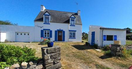 Location maison néo-bretonne à 3km de la plage, dans le haut-pays bigouden.