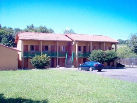 Location appartement 2 personnes à barbottan les thermes petit prix.