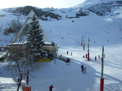 Le Corbier plein Coeur Station, front de neige côté Pistes, joli studio.