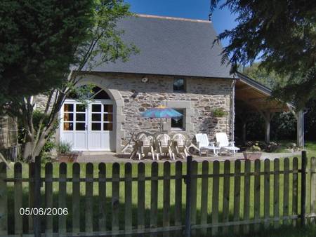 Gîte rural au milieu des chevaux.