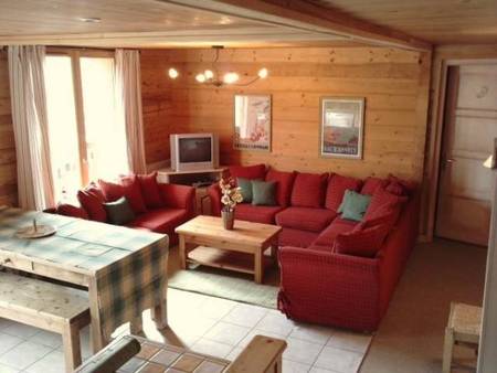 Appartement spacieux avec des vues incomparables sur la chaine des Aravis.