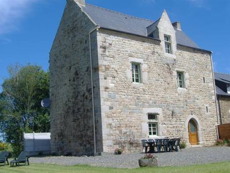 Location de vacances manoir breton à 20 minutes des plages.