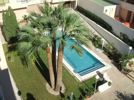 Appartement , piscine accessible aux fauteuils roulants, 10 mns des plages
