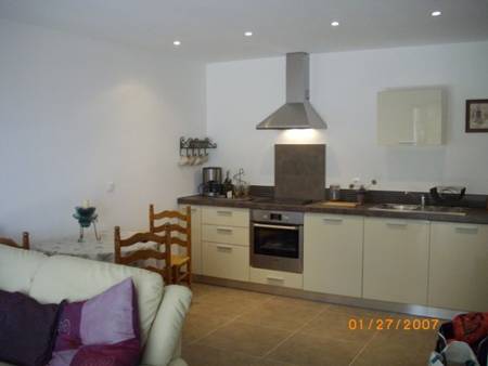 F2, 4 couchages, 55m2, à 10 minutes de la mer et 1h de la montagne.