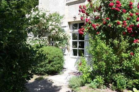 Studio dans belle propriété ancienne proche mer Douvres la delivrande.