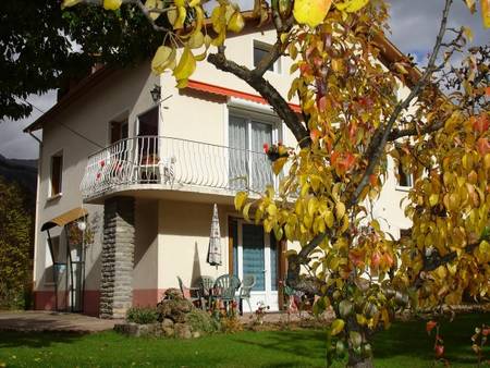 Location d'appartement meublé 2*. Skis, Pra-loup-le-Sauze à 5 minutes.