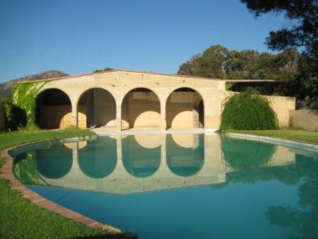 En Corse, au sud de Calvi, les Gîtes de Paradella.