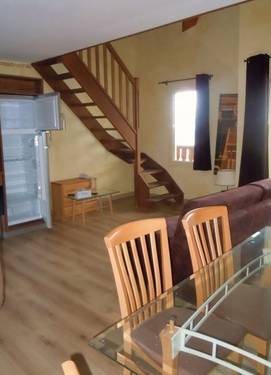 Appartement neuf station isola 2000 plein sud face aux pistes.