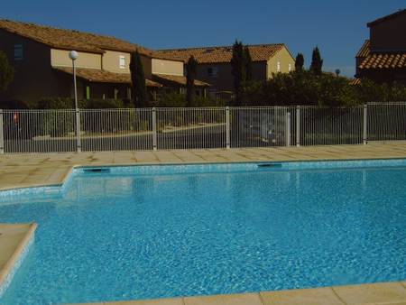Location maison dans résidence avec piscine à Valras-Plage.