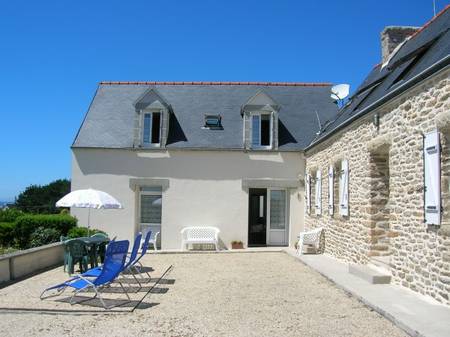 Location gîte vue sur mer à deux pas des plages.