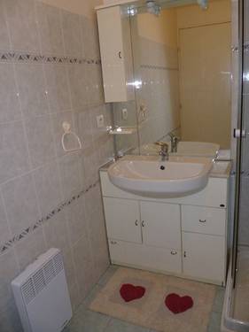 Loc. Vac. Appart T2 Juan Les Pins vue mer : Mer, Parc, Commerces tout proches