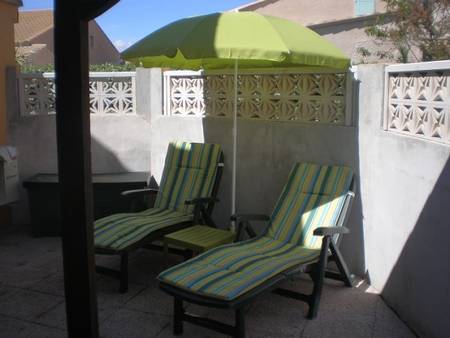 Location maisonnette à 250 mètres de la mer.