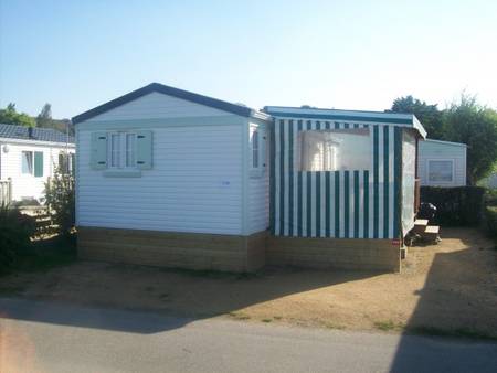 Location mobil home 2 chambres baie de Perros-Guirec (Côte de Granite Rose).