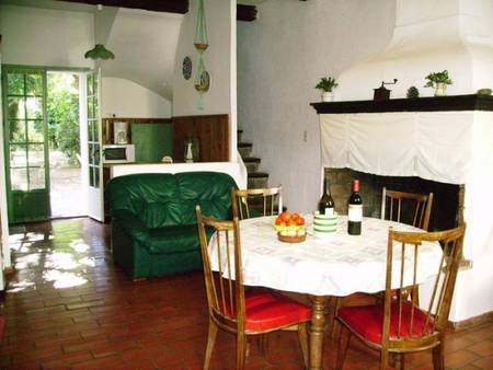 Gîte de caractère dans Domaine Viticole : 5 km de Narbonne.