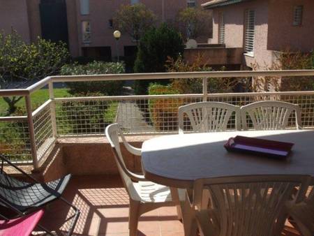 Appartement  T3 résidence avec piscine a deux pas des plages