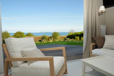 Location villa avec vue mer et piscine chauffée, Roscoff en Bretagne.