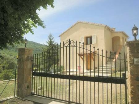 Locations meublés de tourisme classée, 20 minutes mer Cannes.