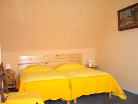 Maison édifiée dans une propriété privée à Belle île en Mer, plage de Donnan. 