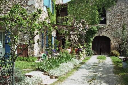 Location d'un mas du 18e siècle 