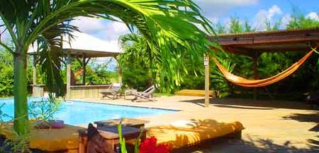 Gîtes baobab vue mer exeptionnelle et piscine idéale pour les familles.