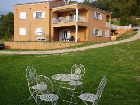 Appartement Neuf climatisé T3 60 m²  6 personnes à 18 km de Propriano.