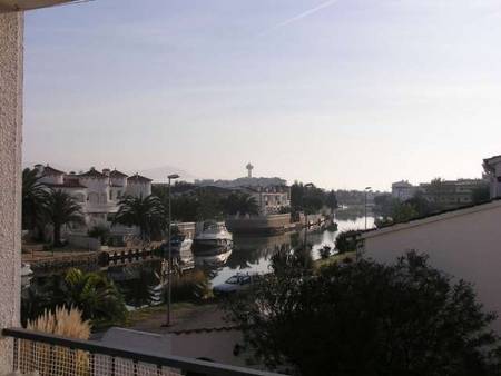 Location appartement de 4 personnes sur le grand canal.