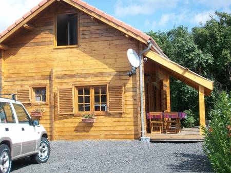 Location d'un chalet à la mi montagne.