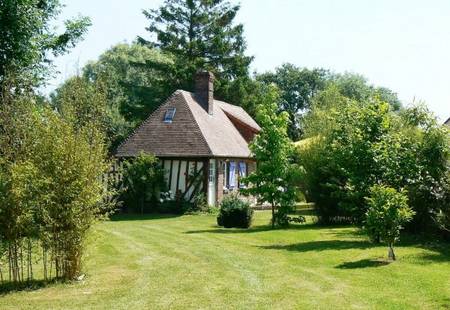 Authentique longere normande entre mer et campagne 2 km de la plage.