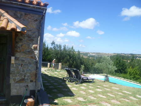 Ancienne ferme avec piscine à Casais Brancos-Obidos sur les collines.