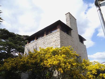 Jolie maison en pierre dans le Morbihan à Arzon, dans cadre exceptionnel. 