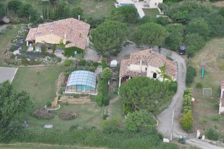 Gîtes de 8,9,4 et 4 places, les domaines, Cruis, rando ânes.