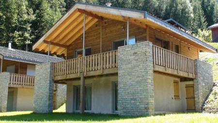 Chalet Normalie 12 personnes ski hiver, loisirs été au calme Savoie La Norma.